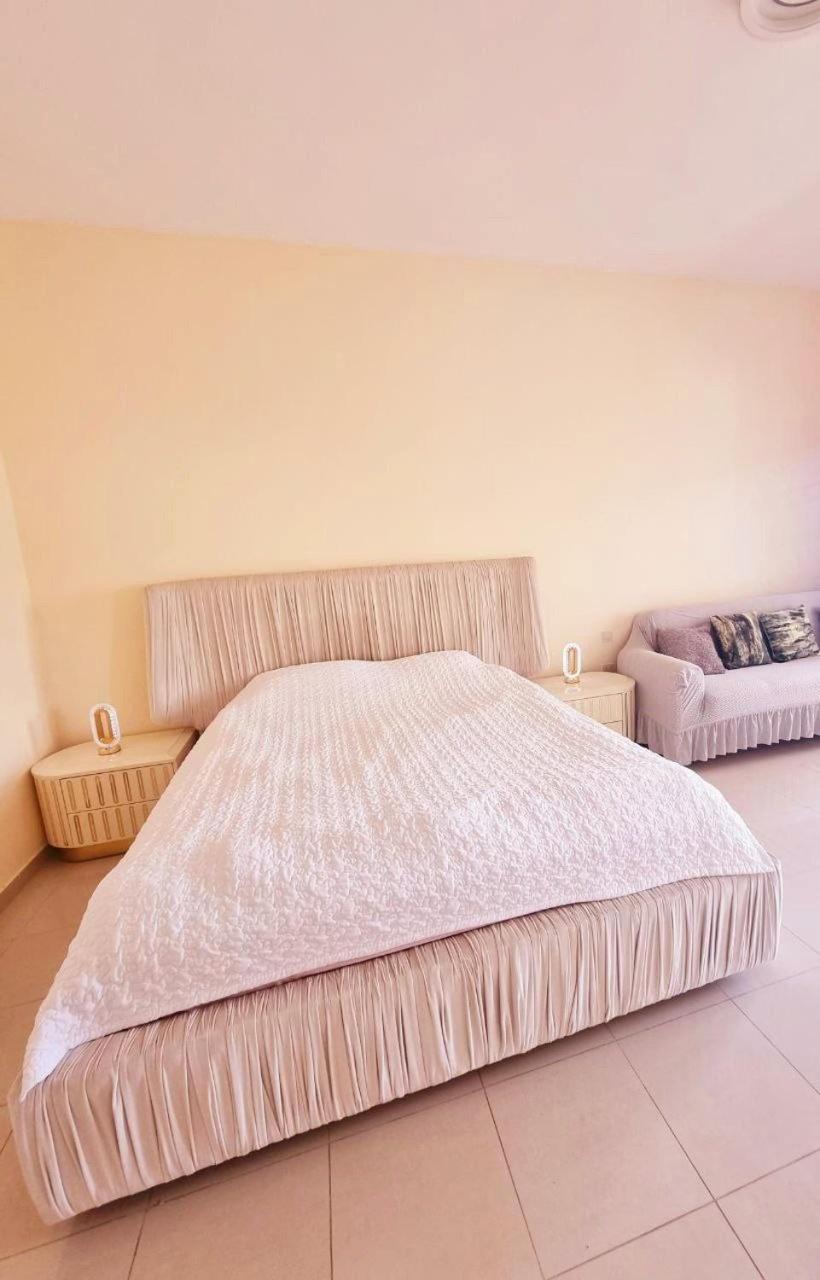 Seaview Escape Family Two-bedroom With Seaview Apartment