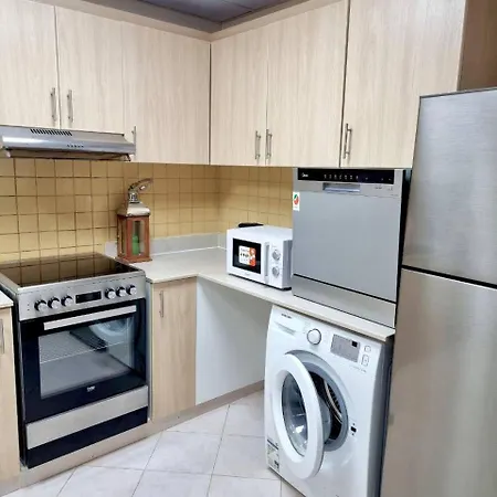 Seaview Escape Family Two-Bedroom Apartment With Seaview Ras al-Khaimah Exterior photo